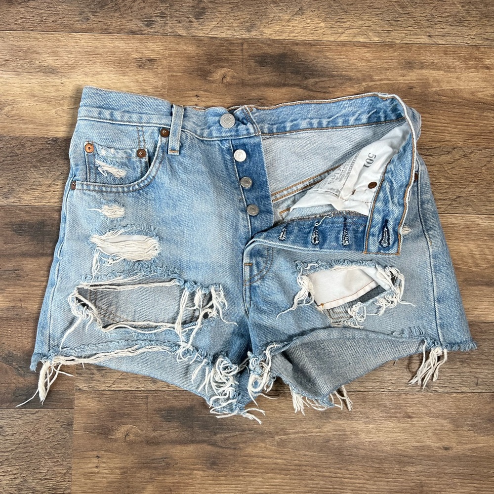 501 Levi Jean shorts great condition bottom - Picture 8 of 13